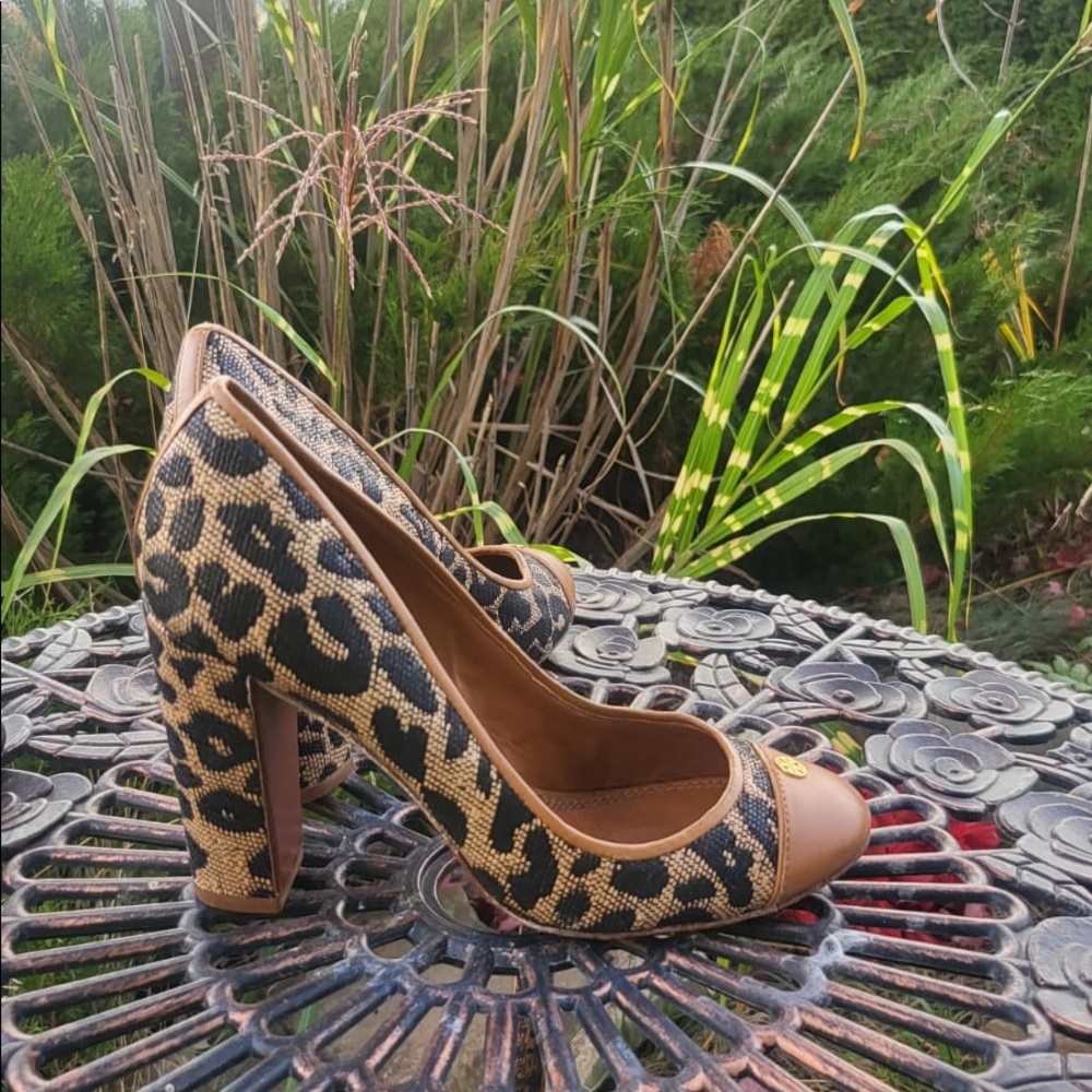 Authentic Tory Burch shoes